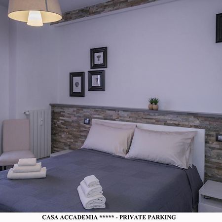 Apartmán Elegante Casa Accademia ***** - Private Parking Livorno Exteriér fotografie